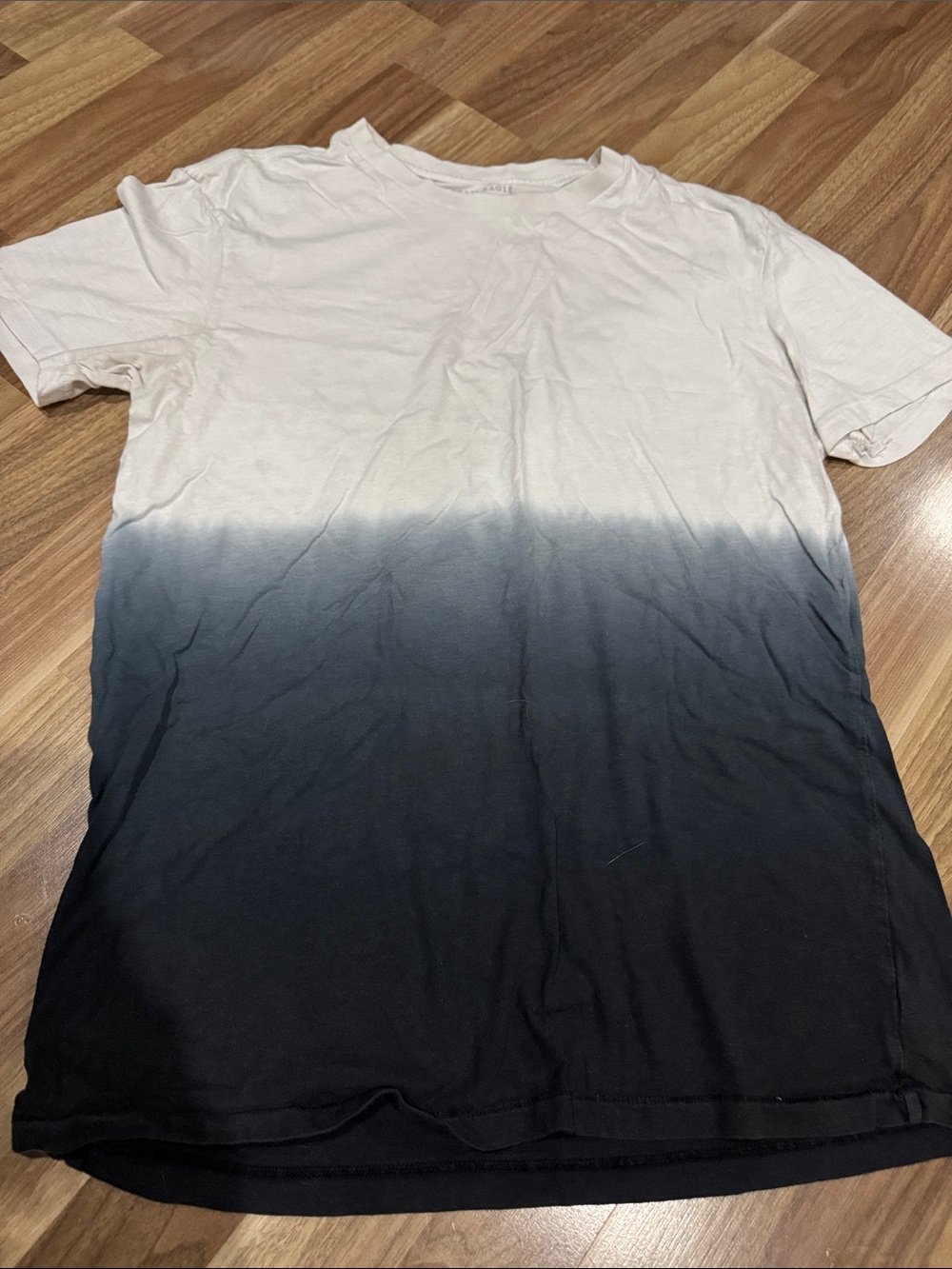American Eagle Outfitters Men's Ombre Dip-Dye Tee — White to Black